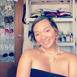 Meet your Posher, Kayla